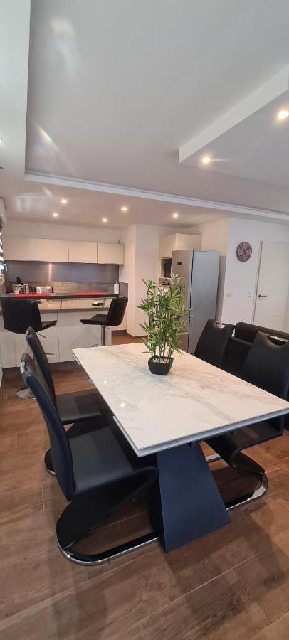 Le Cocon Du Leman Apartman Viry  Kültér fotó